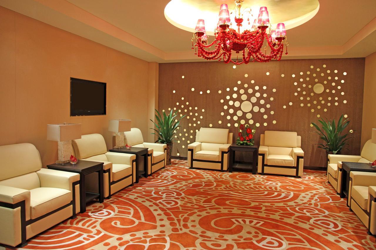 Gleetour Maya Hotel Γουχάν Εξωτερικό φωτογραφία