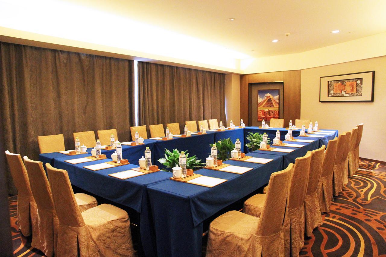 Gleetour Maya Hotel Γουχάν Εξωτερικό φωτογραφία